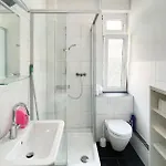 Bezaubernde In Zentraler Lage Apartment