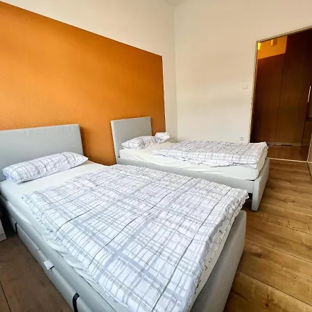 Bezaubernde In Zentraler Lage *